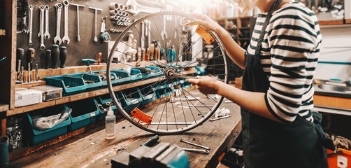Taller de mecánica básica de bicicletas